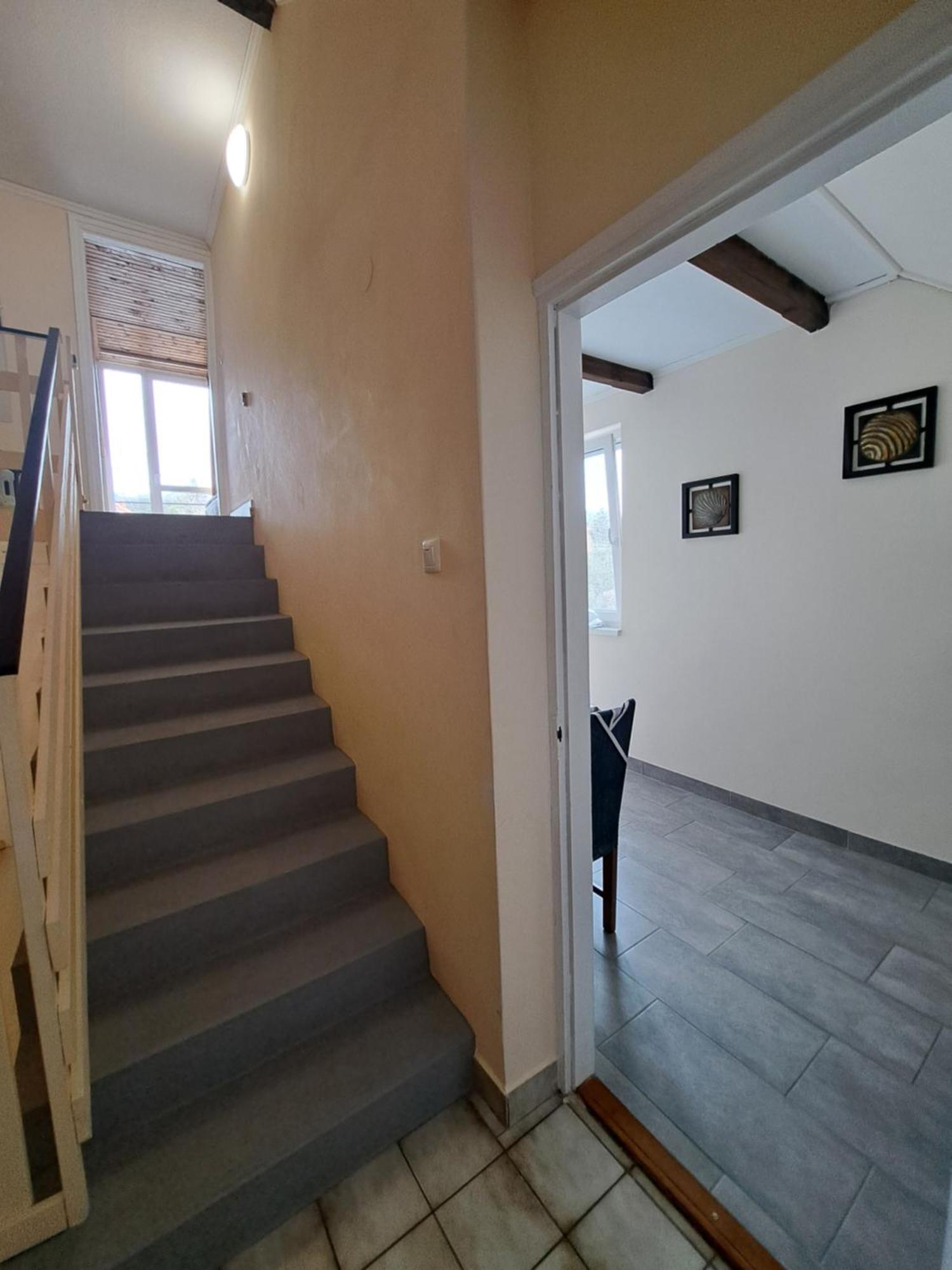 Malibu Apartment Balaton North Balatonalmadi Exterior photo